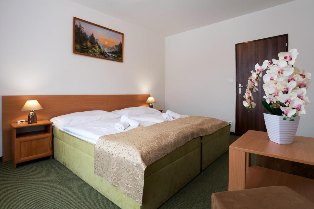 Hotel Lesana Stará Lesná Eksteriør bilde